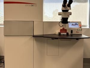 Leica ICE High Pressure Freezer